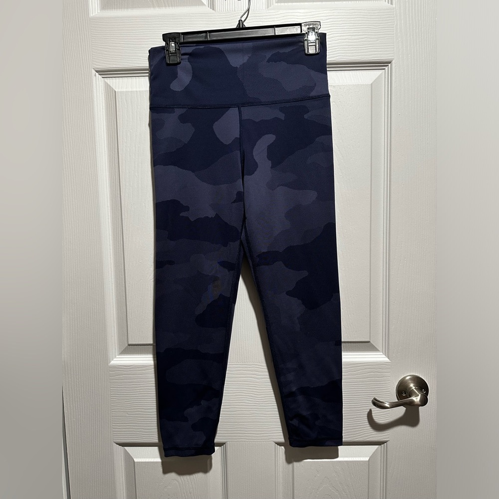Aerie 7/8 Camo Leggings